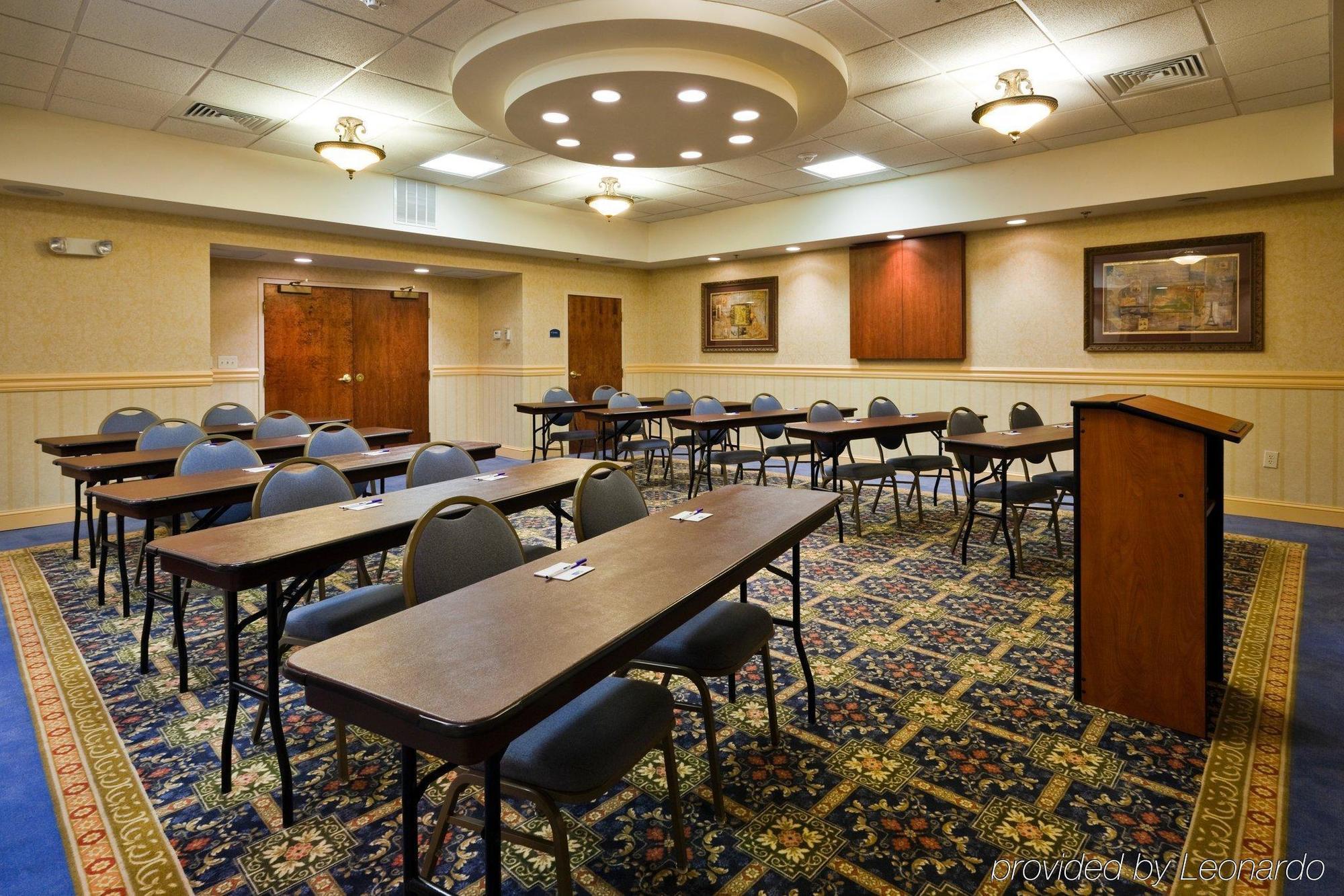 Holiday Inn Express Hotel & Suites Montgomery Boyd-Cooper Parkway By Ihg Konforlar fotoğraf