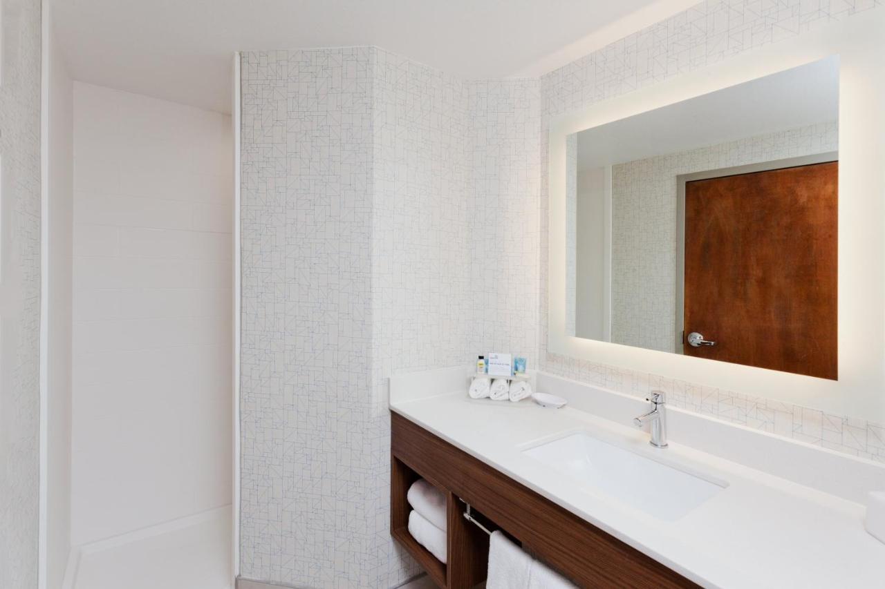 Holiday Inn Express Hotel & Suites Montgomery Boyd-Cooper Parkway By Ihg Dış mekan fotoğraf