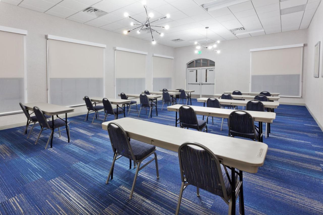 Holiday Inn Express Hotel & Suites Montgomery Boyd-Cooper Parkway By Ihg Dış mekan fotoğraf